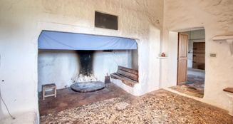 von_poll_real_estate_property_ES212695_image_16
