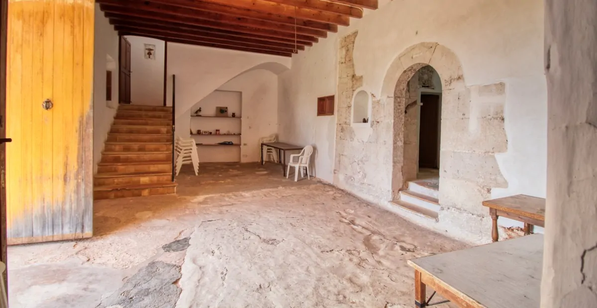 Majestätisches-Anwesen-mit-Meerblick-bei-Son-Macia-mit-grossem-Potential- als Luxuslandhotel- in- Laufdistanz-zu-den-schönsten-Buchten-Mallorcas