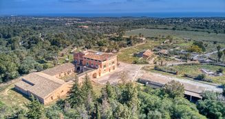 von_poll_real_estate_property_ES212695_image_0
