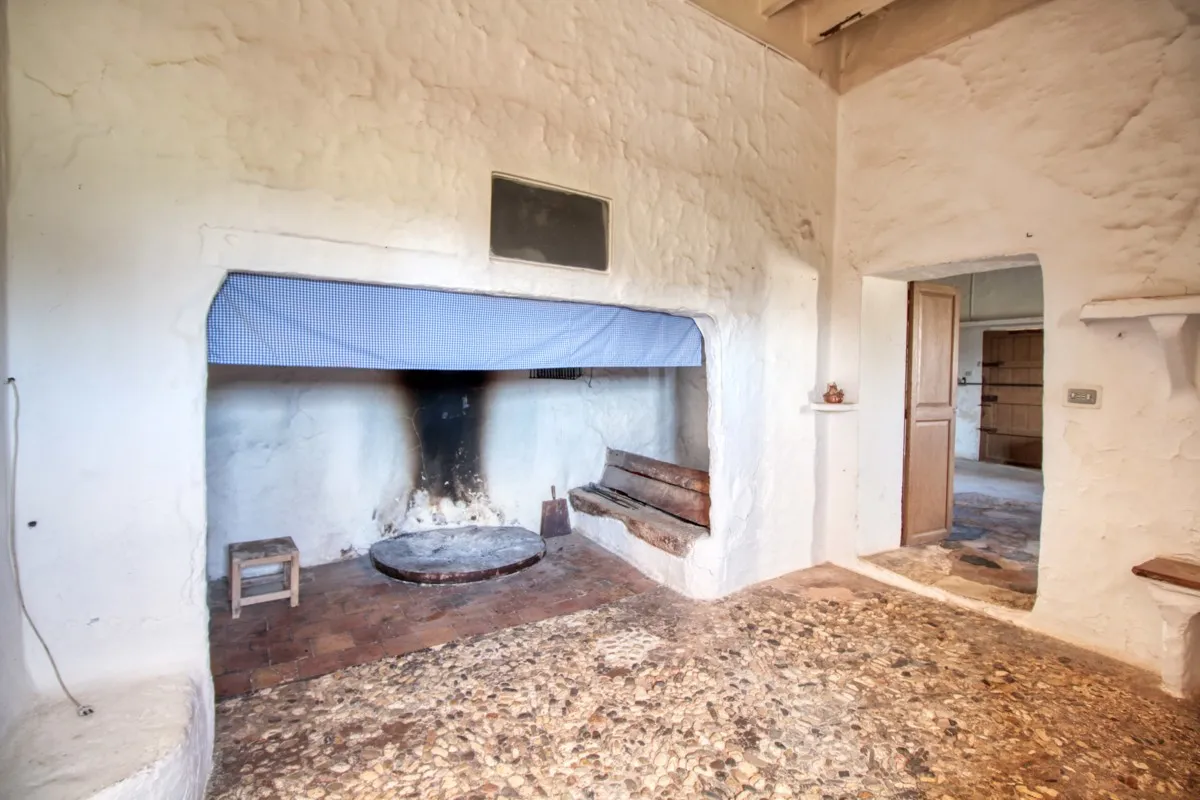 Majestic-estate-with-sea-views-at-Son-Macia-with-great-potential-as-a-luxury-country-hotel-within-walking-distance-to-the-most-beautiful-bays-of-Mallorca