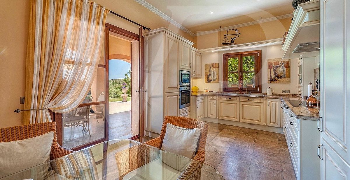 Küche der Finca in Capdepera, Mallorca