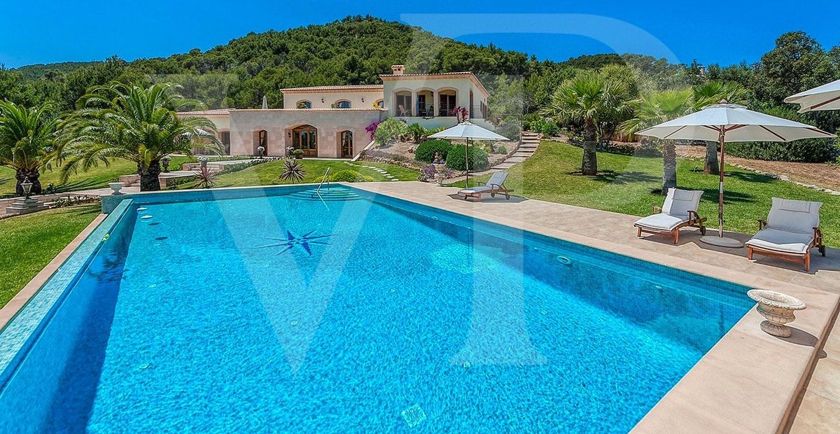Pool der Finca in Capdepera, Mallorca