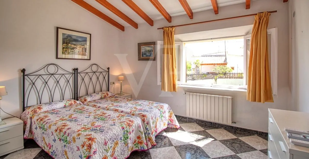 Fantastische Villa mit Schwimmbad, Garten und Urlaubsgenehmigung in Puerto Pollensa