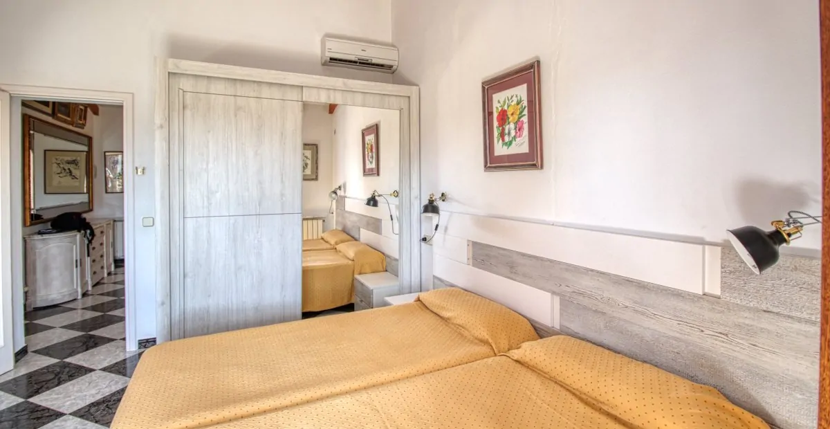 Fantastische Villa mit Schwimmbad, Garten und Urlaubsgenehmigung in Puerto Pollensa