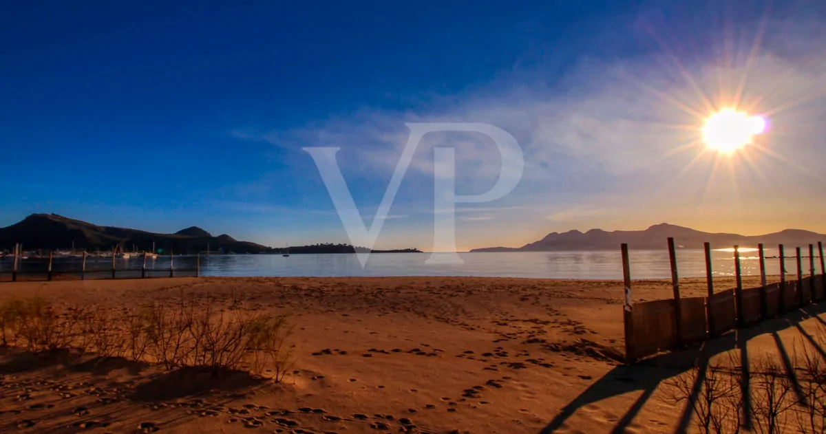 Fantastische Villa mit Schwimmbad, Garten und Urlaubsgenehmigung in Puerto Pollensa