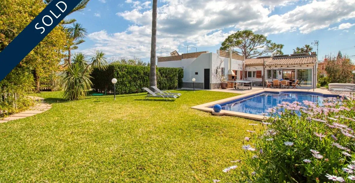 Fantastische Villa mit Schwimmbad, Garten und Urlaubsgenehmigung in Puerto Pollensa