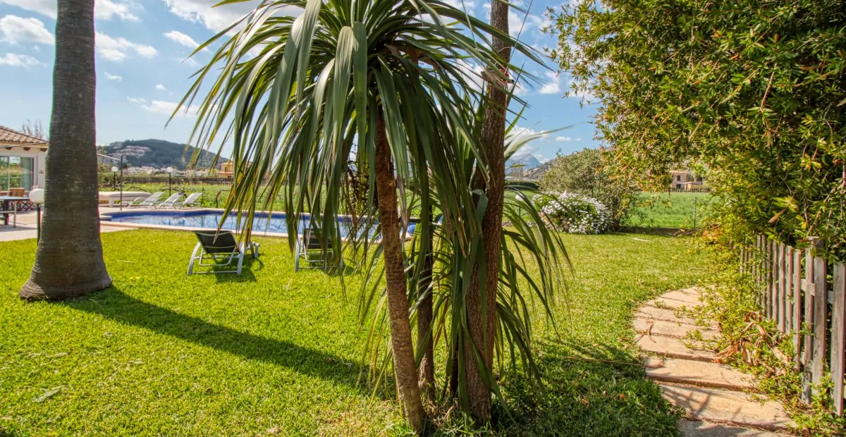 Fantastische Villa mit Schwimmbad, Garten und Urlaubsgenehmigung in Puerto Pollensa