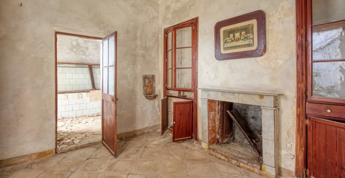 Großes Herrenhaus zum Renovieren mit vielen Möglichkeiten im Zentrum von Manacor