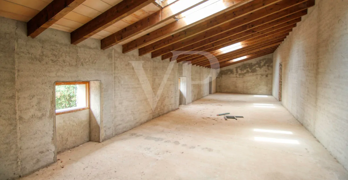 Fantastische historische Finca zum Renovieren auf 80 Hektar in der Serra de Tramuntana in Escorca