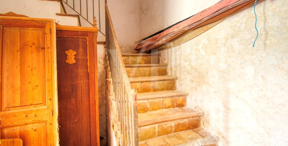 Fantastische historische Finca zum Renovieren auf 80 Hektar in der Serra de Tramuntana in Escorca