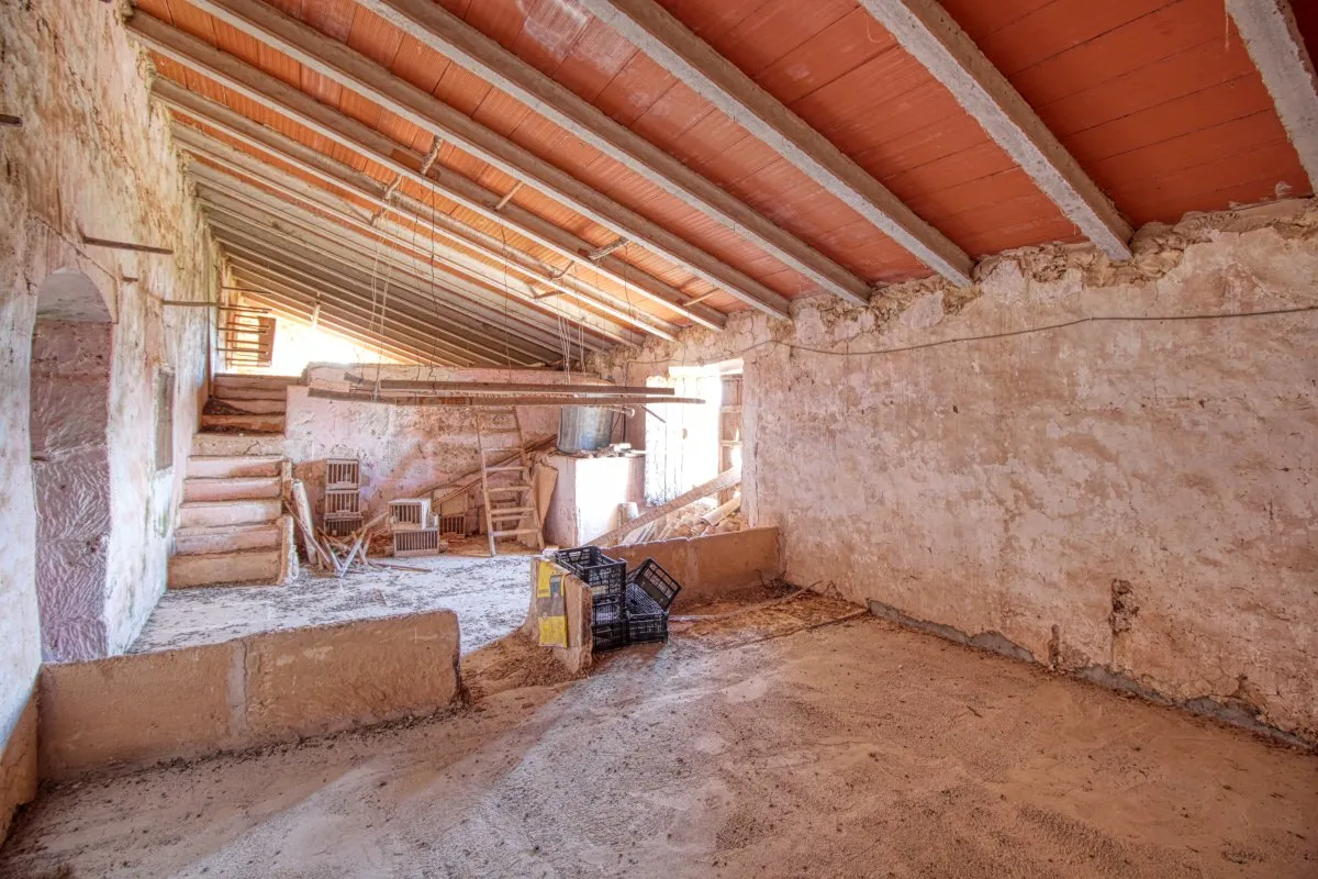 fantastico-possesso-storico-finca-risalente-al-1834-in-sant-llorenç-des-cardassar-con-possibilità-di-licenza-per-un-piccolo-investimento-rurale-hotel