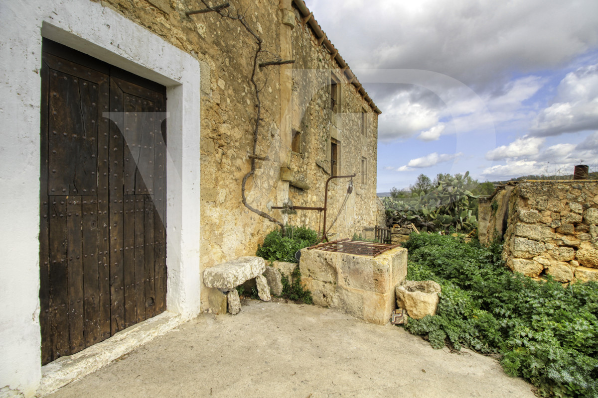 Spektakuläre Finca mit fantastischem mallorquinischem Haus auf einem Hügel in Manacor