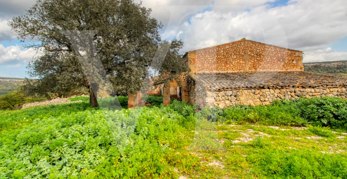 Spektakuläre Finca mit fantastischem mallorquinischem Haus auf einem Hügel in Manacor