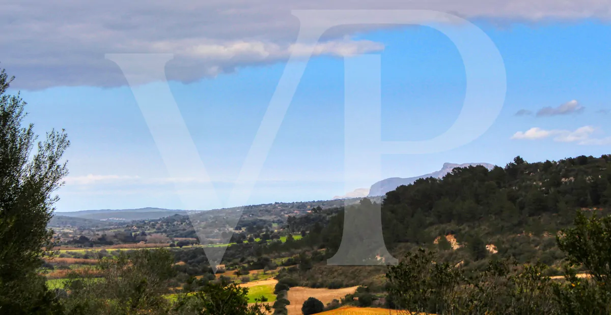 Spektakuläre Finca mit fantastischem mallorquinischem Haus auf einem Hügel in Manacor