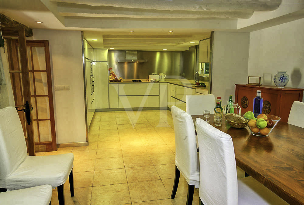 preciosa-finca-rústica-mallorquina-en-venta-con-ETV-en-fantástica-ubicación-en-pollença