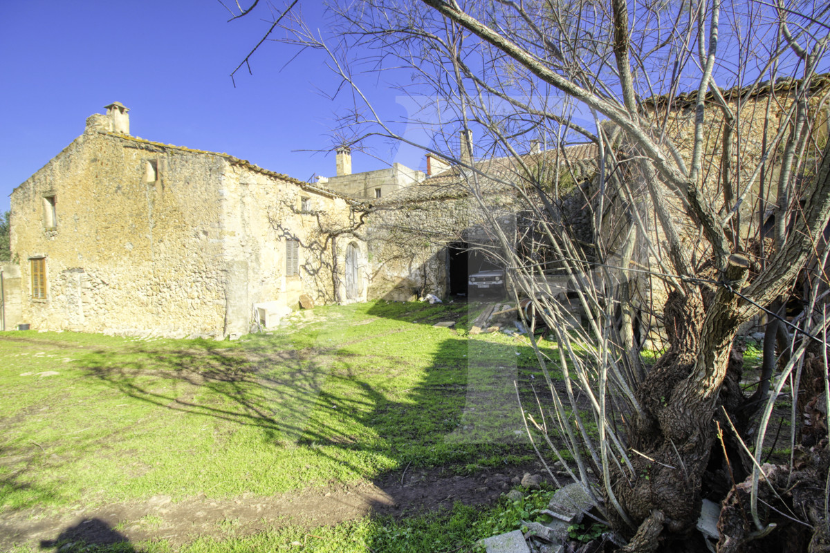 Spektakuläre Finca 40 Hektar mit Blick auf das Meer in Pollensa