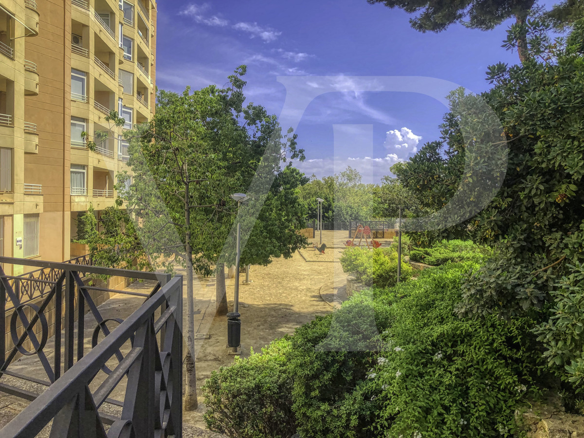 lujoso-piso-en-reforma-íntegra-en-edificio-emplazado-en-el-paseo-marítimo-de-palma-de-mallorca