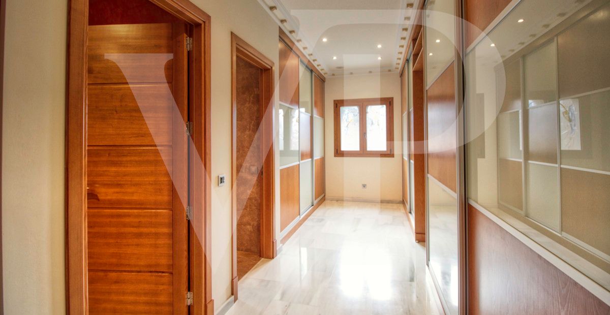 spectacular-luxury-villa-with-swimming-pool-for-sale-in-the-urbanisation-son-bauló-in-can-picafort