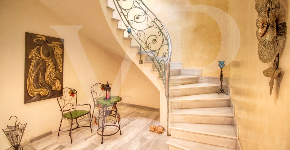 spectacular-luxury-villa-with-swimming-pool-for-sale-in-the-urbanisation-son-bauló-in-can-picafort