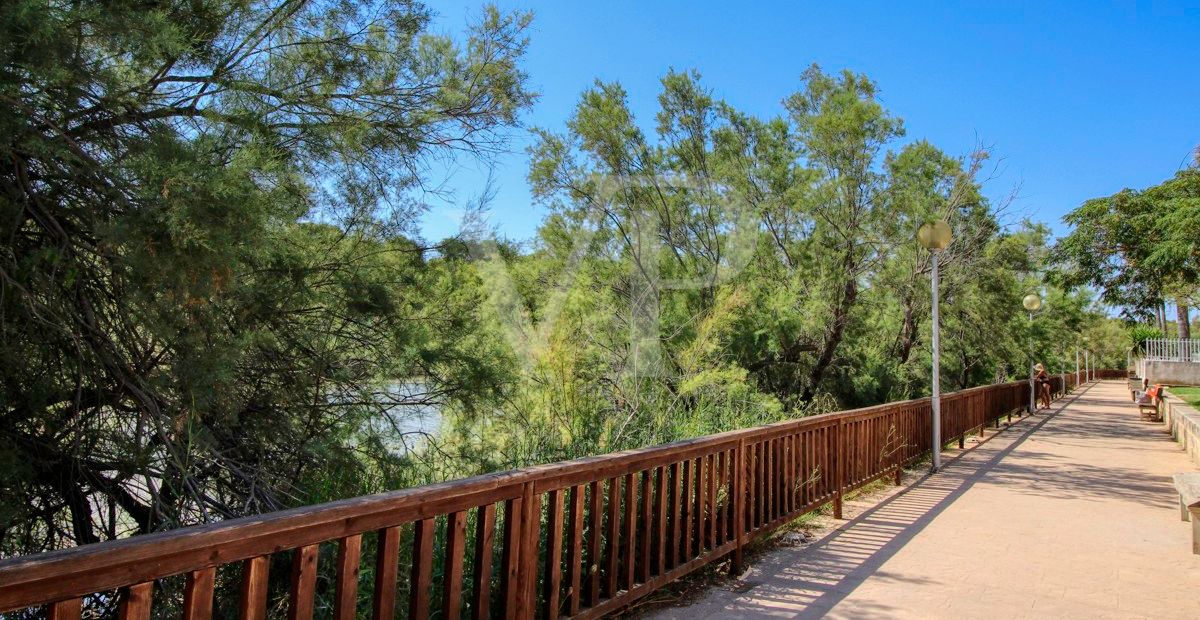 spectacular-luxury-villa-with-swimming-pool-for-sale-in-the-urbanisation-son-bauló-in-can-picafort