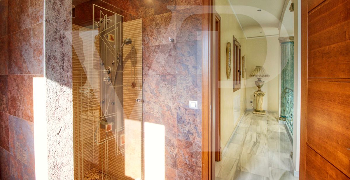 spectacular-luxury-villa-with-swimming-pool-for-sale-in-the-urbanisation-son-bauló-in-can-picafort