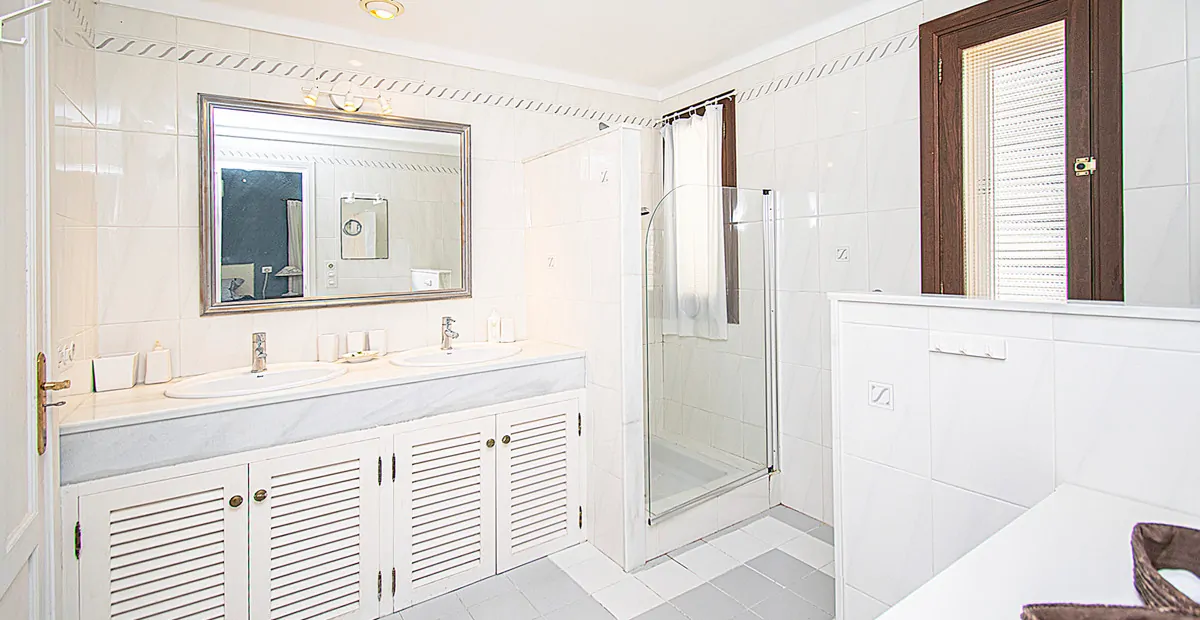 Villa-mit-Pool-Golf-am-Meer-Son-Servera