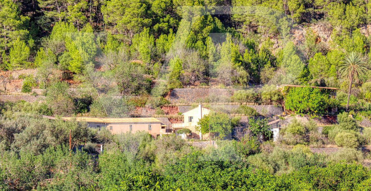 zu-verkaufen-finca-exklusives-anwesen-von-fast-15-hektar-in-einzigartigen-enklave-in-den-bergen-die-den-hafen-von-sóller