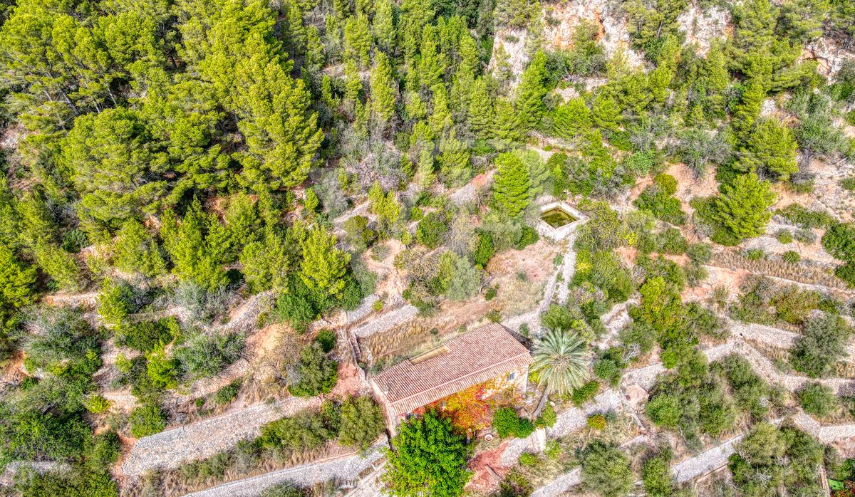 zu-verkaufen-finca-exklusives-anwesen-von-fast-15-hektar-in-einzigartigen-enklave-in-den-bergen-die-den-hafen-von-sóller