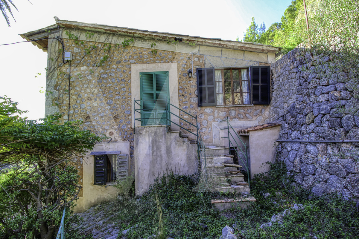 for-sale-exclusive-property-of-almost-15-hectares-in-unique-enclave-in-the-mountains-that-embrace-the-port-of-sóller
