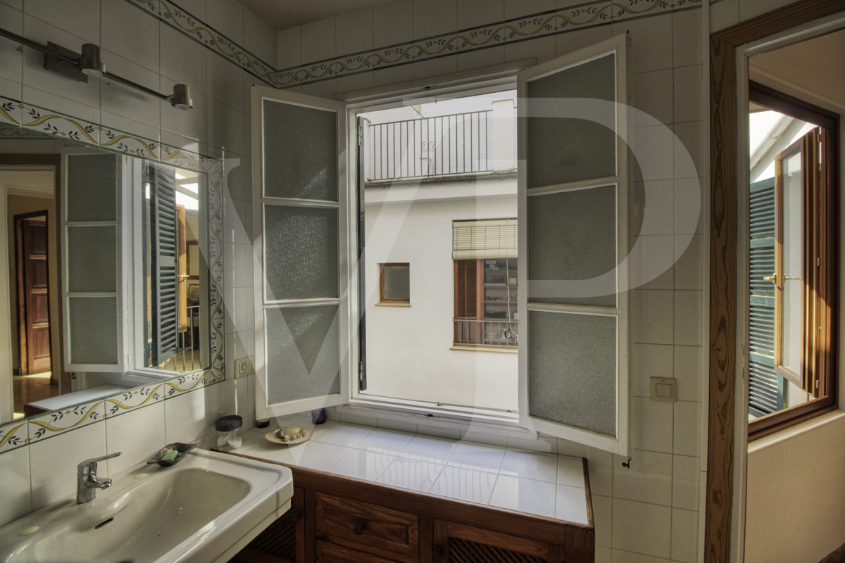 preciosa-gran-casa-señorial-en-dos-viviendas-en-venta-en-el-centro-de-sóller-mallorca