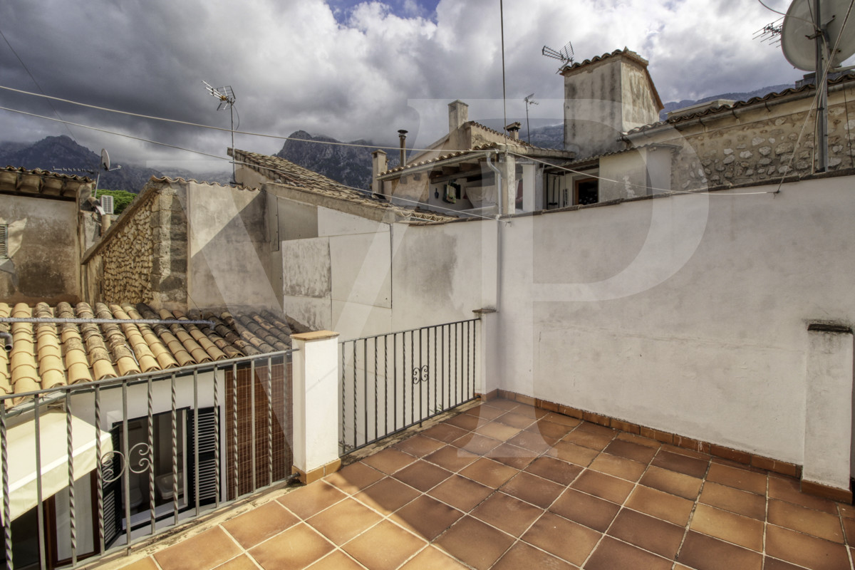 preciosa-gran-casa-señorial-en-dos-viviendas-en-venta-en-el-centro-de-sóller-mallorca