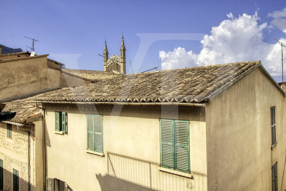 preciosa-gran-casa-señorial-en-dos-viviendas-en-venta-en-el-centro-de-sóller-mallorca