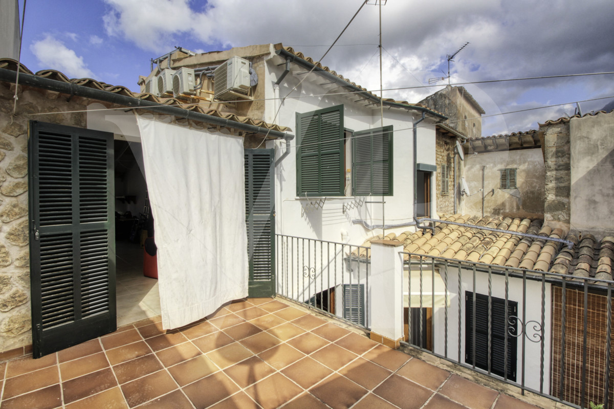 preciosa-gran-casa-señorial-en-dos-viviendas-en-venta-en-el-centro-de-sóller-mallorca