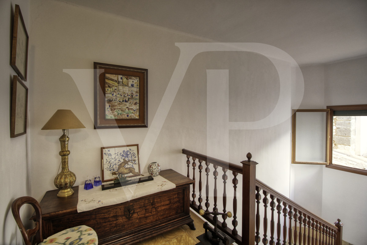 preciosa-gran-casa-señorial-en-dos-viviendas-en-venta-en-el-centro-de-sóller-mallorca