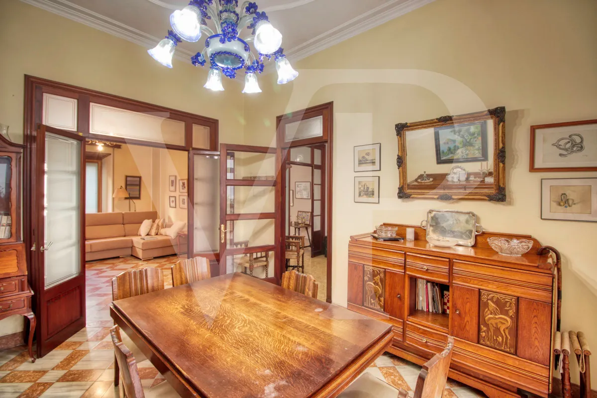beautiful-large-manor-house-in-two-flats-for-sale-in-the-centre-of-sóller-majorca