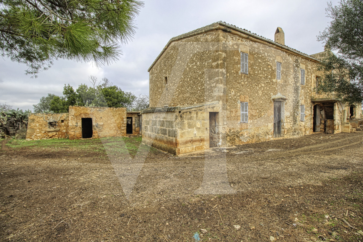 fantastisches-traditionelles-haus-in-der-nähe-von-cala-anguila-an-der-levante-Küste-in-porto-cristo-zu-verkaufen