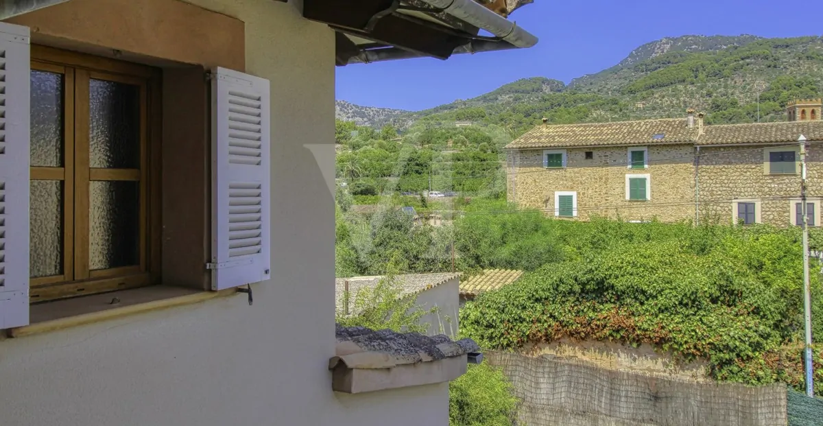 Fantastisches Herrenhaus mit Pool zu verkaufen in Soller, im Zentrum der Serra de Tramuntana.
