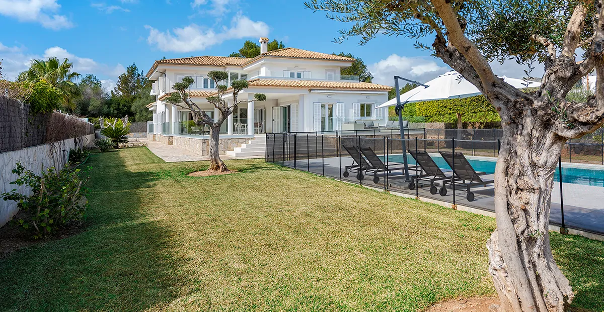 Traumhafte Luxusvilla in Puerto Pollensa in Strandnähe, Llenaire