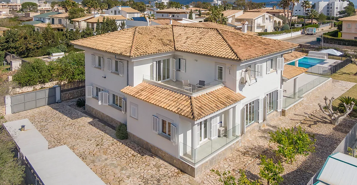 Traumhafte Luxusvilla in Puerto Pollensa in Strandnähe, Llenaire