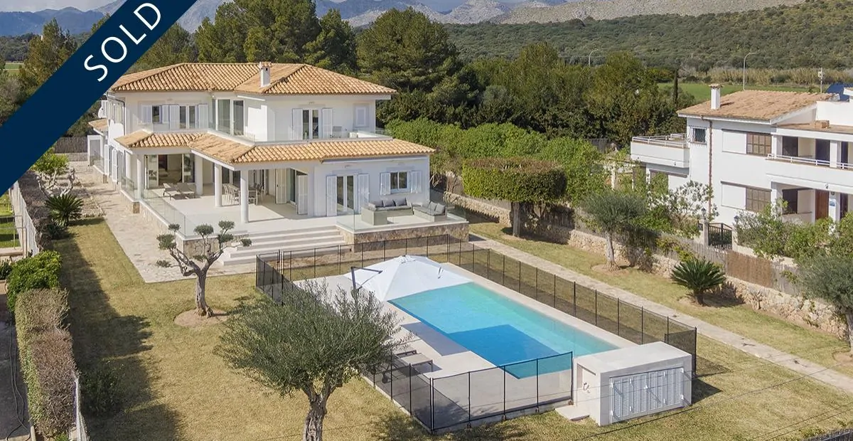 Traumhafte Luxusvilla in Puerto Pollensa in Strandnähe, Llenaire