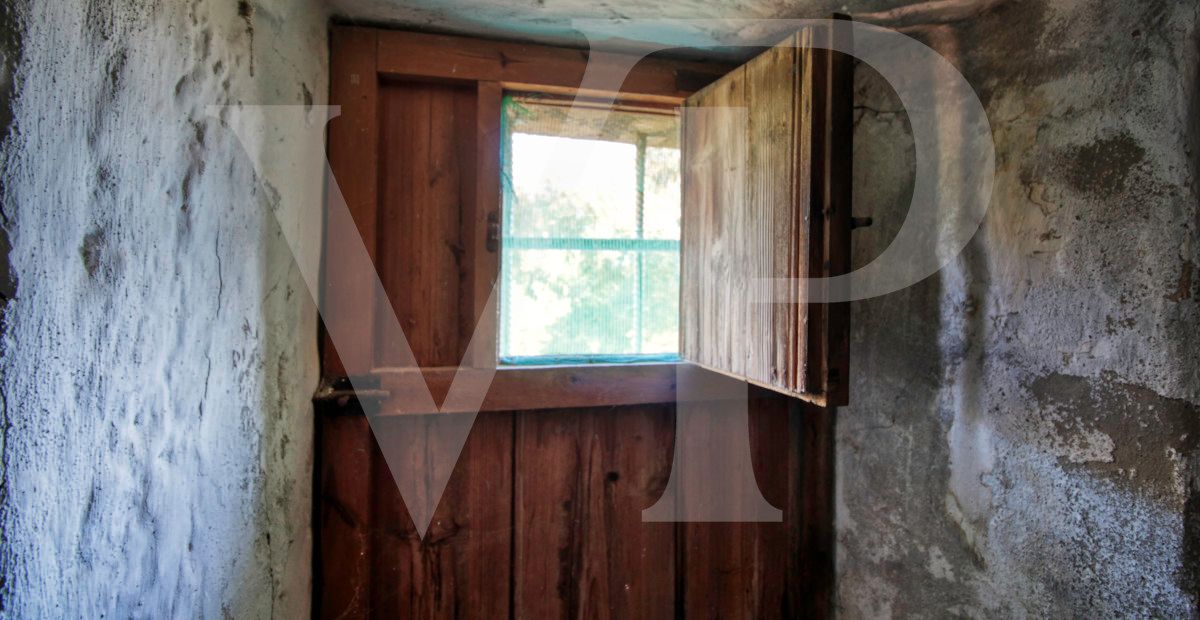 Schöne rustikale Finca zum Verkauf mit traditionellem Haus zu renovieren, gut gelegen in der Nähe von Pollença