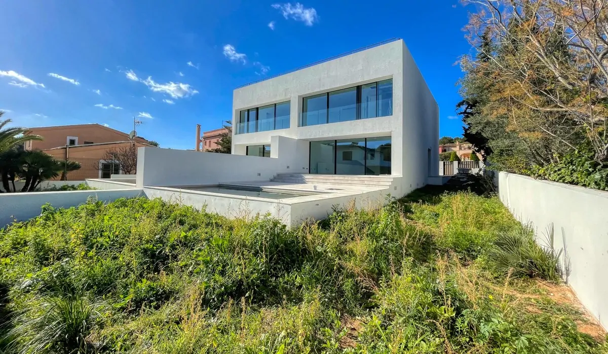 Fantástica nueva casa adosada con piscina y vistas al mar en venta en La Pedruscada en Capdepera