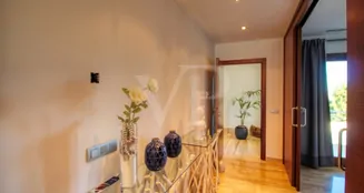 von_poll_real_estate_property_ES223427_image_92