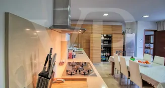 von_poll_real_estate_property_ES223427_image_99