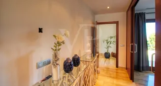 von_poll_real_estate_property_ES223427_image_16