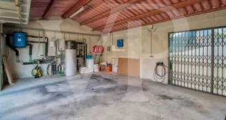 von_poll_real_estate_property_ES223427_image_28