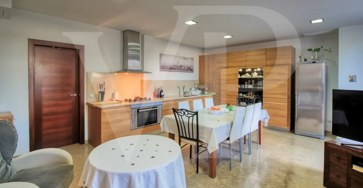 Perfektes Chalet mit Garten, Garage und Büros in guter Lage in Muro, Mallorca