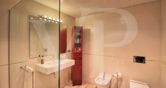 von_poll_real_estate_property_ES223427_image_9