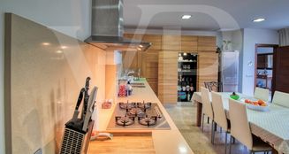 von_poll_real_estate_property_ES223427_image_23