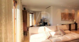 von_poll_real_estate_property_ES223427_image_4